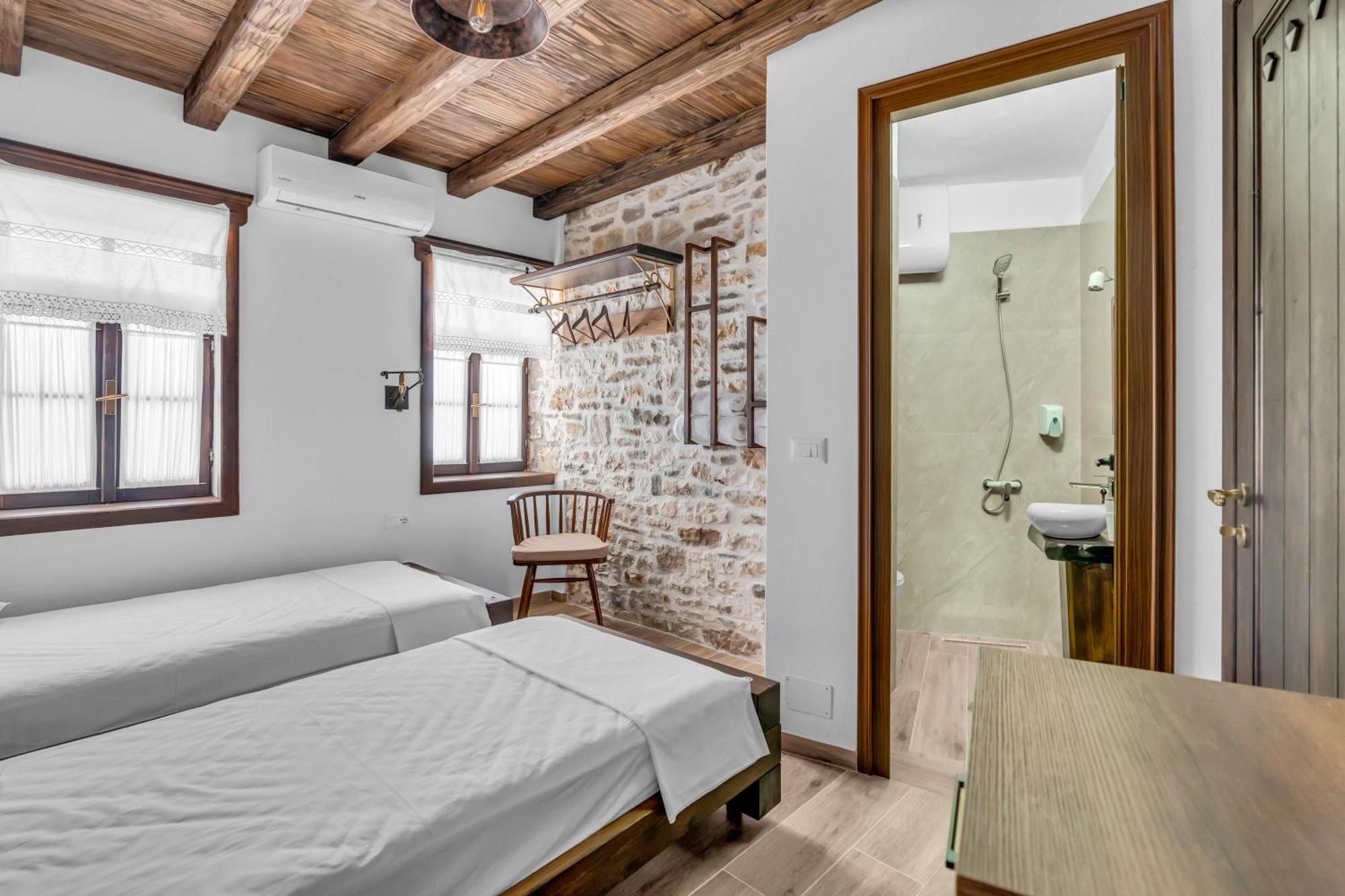 Hotel Bohem Berat Buitenkant foto