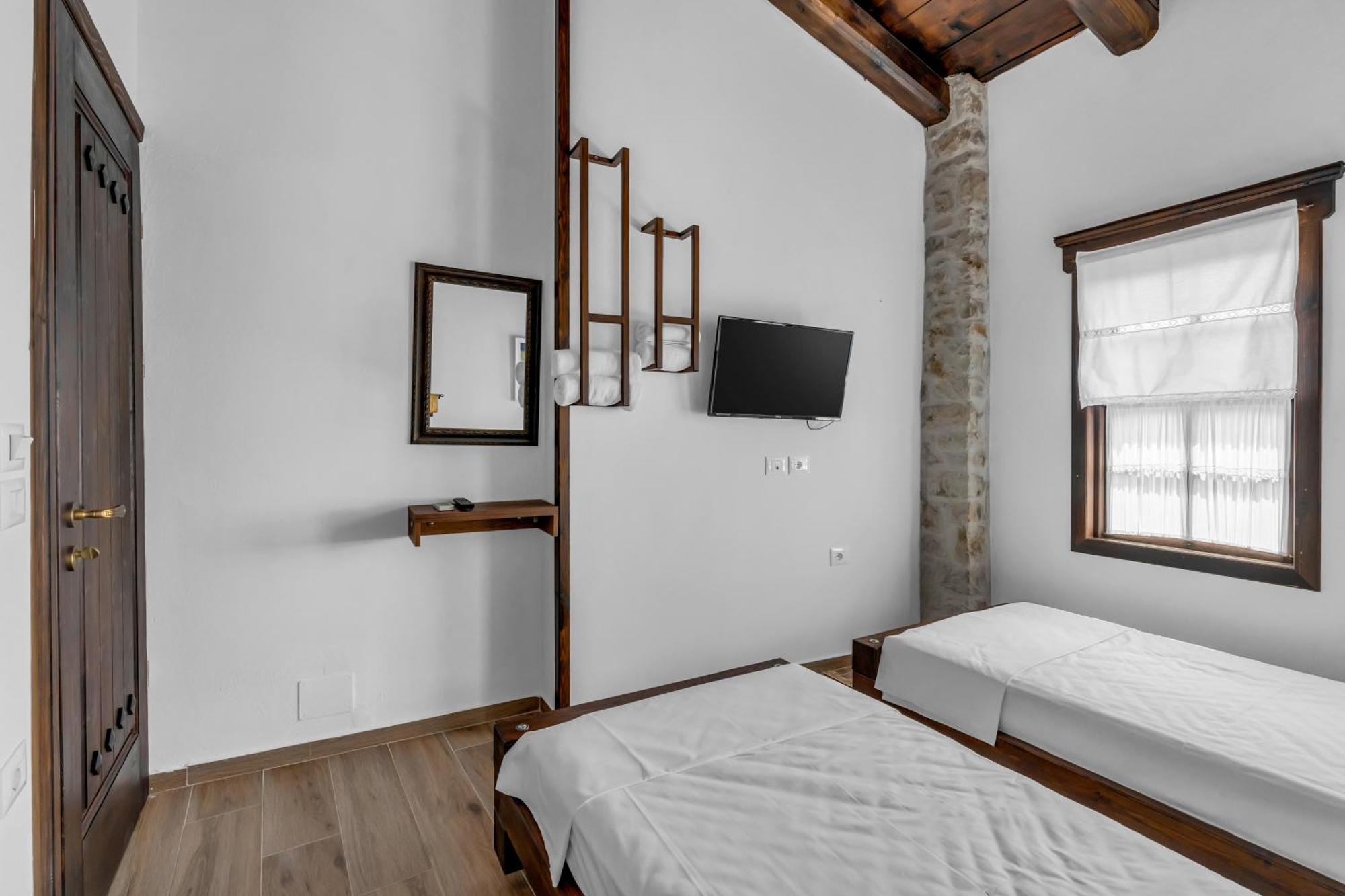 Hotel Bohem Berat Buitenkant foto