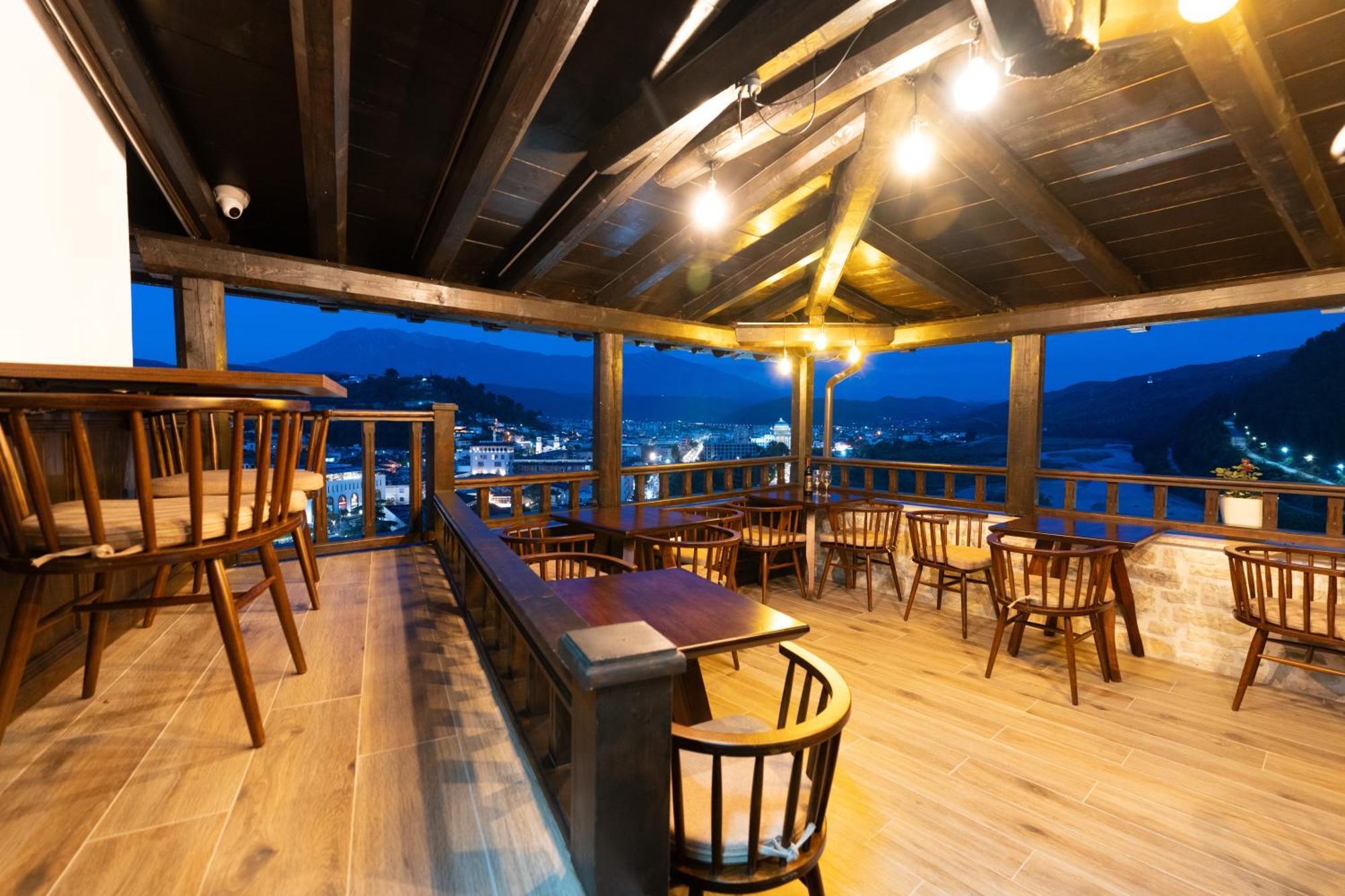 Hotel Bohem Berat Buitenkant foto
