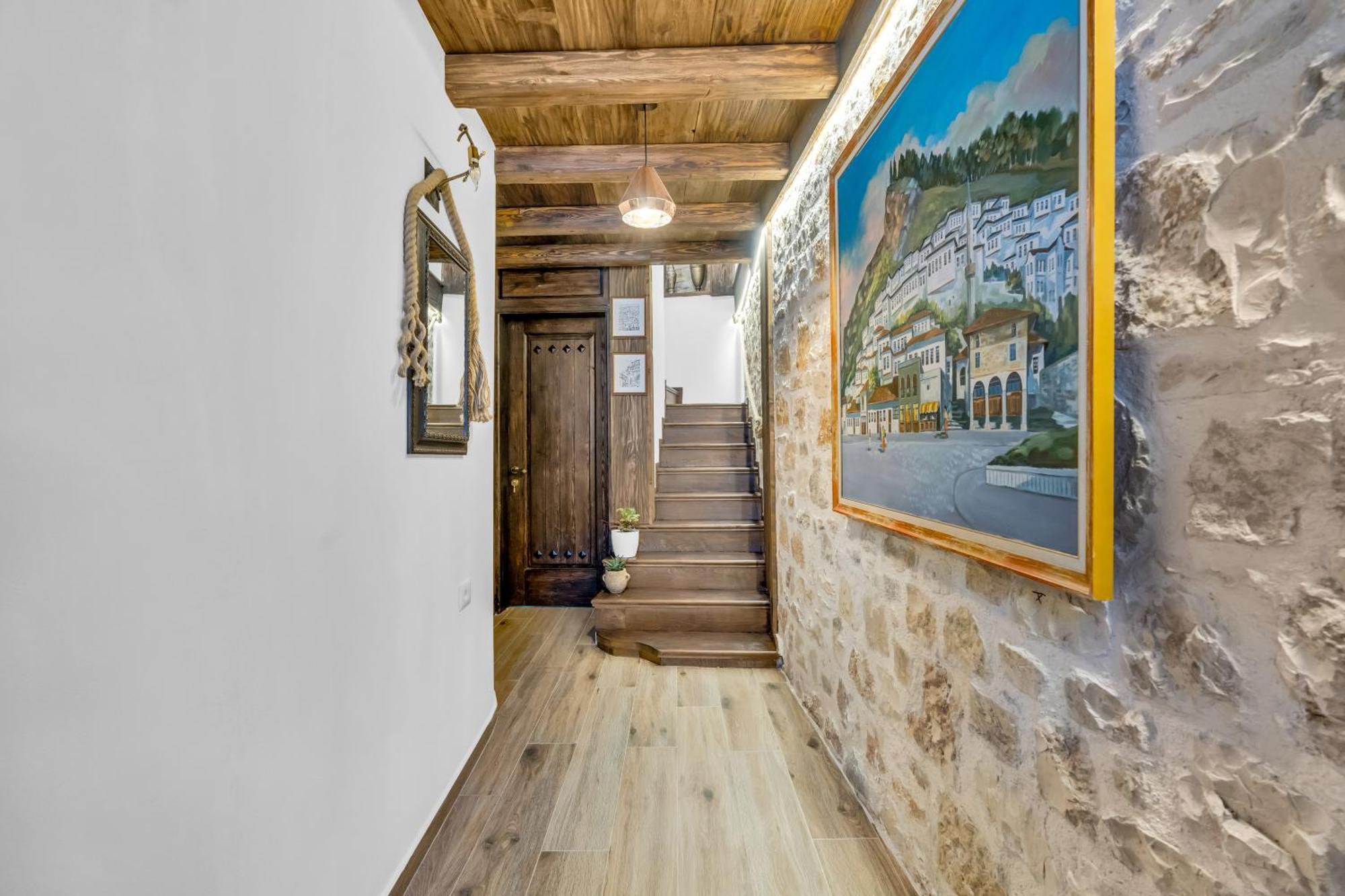 Hotel Bohem Berat Buitenkant foto